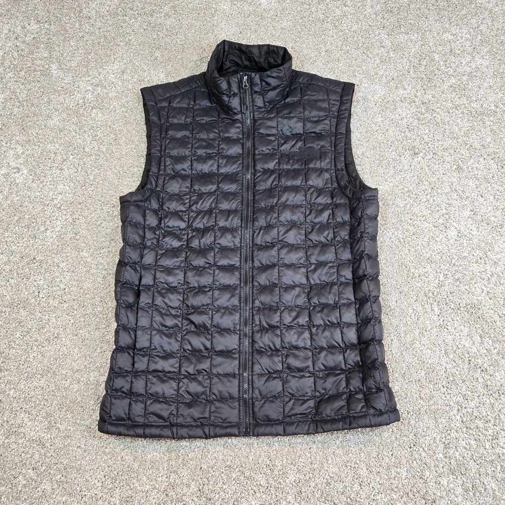 The North Face ThermoBall Eco Puffer Vest Men's Small Black Full Zip quilted.